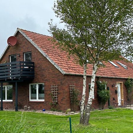 Rosenhaus Esens - Wohnung Backbord Kültér fotó
