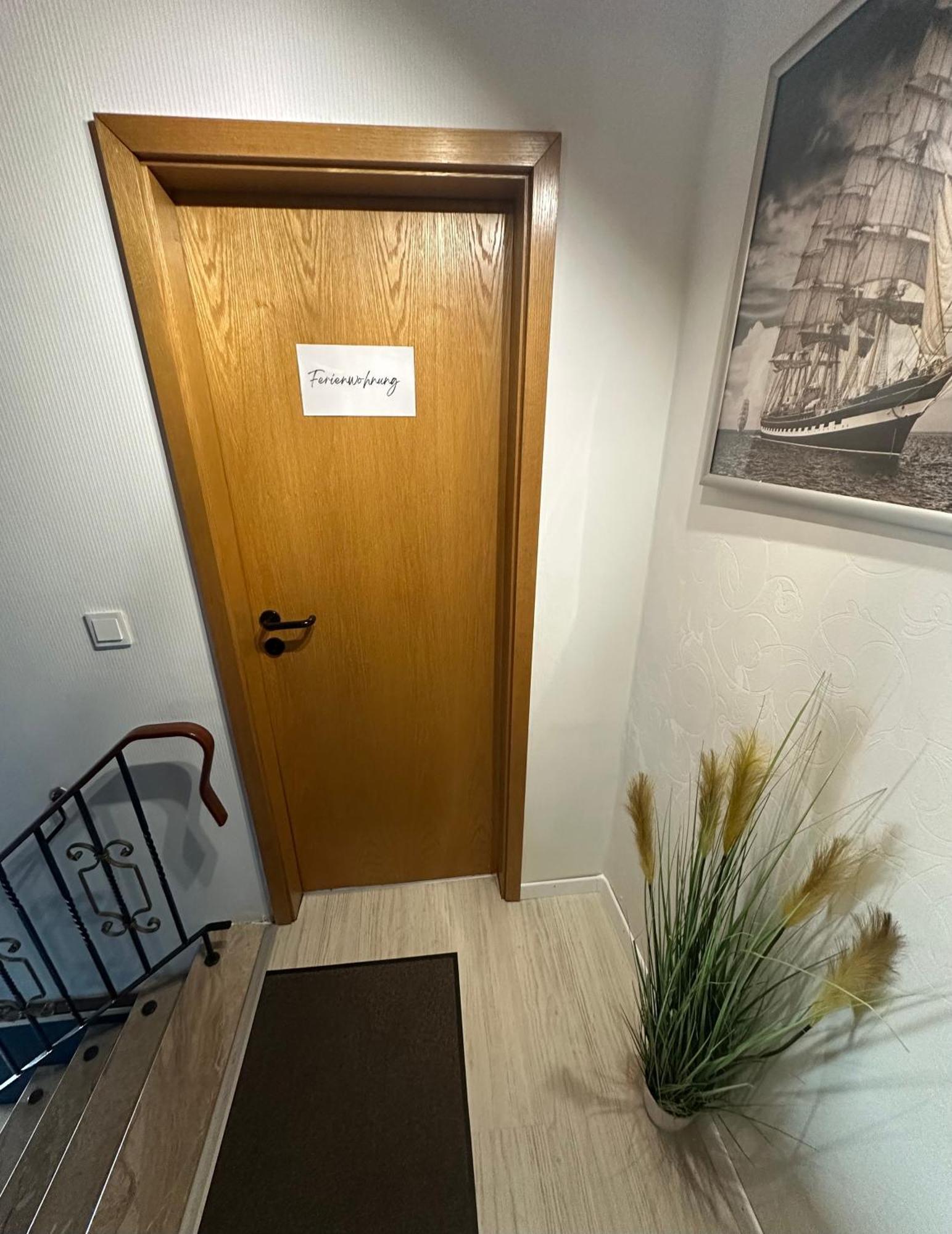 Rosenhaus Esens - Wohnung Backbord Kültér fotó